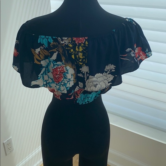 Top - Picture 4 of 5